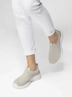 Skechers Instappers-Beige Roseate - Symptomatic