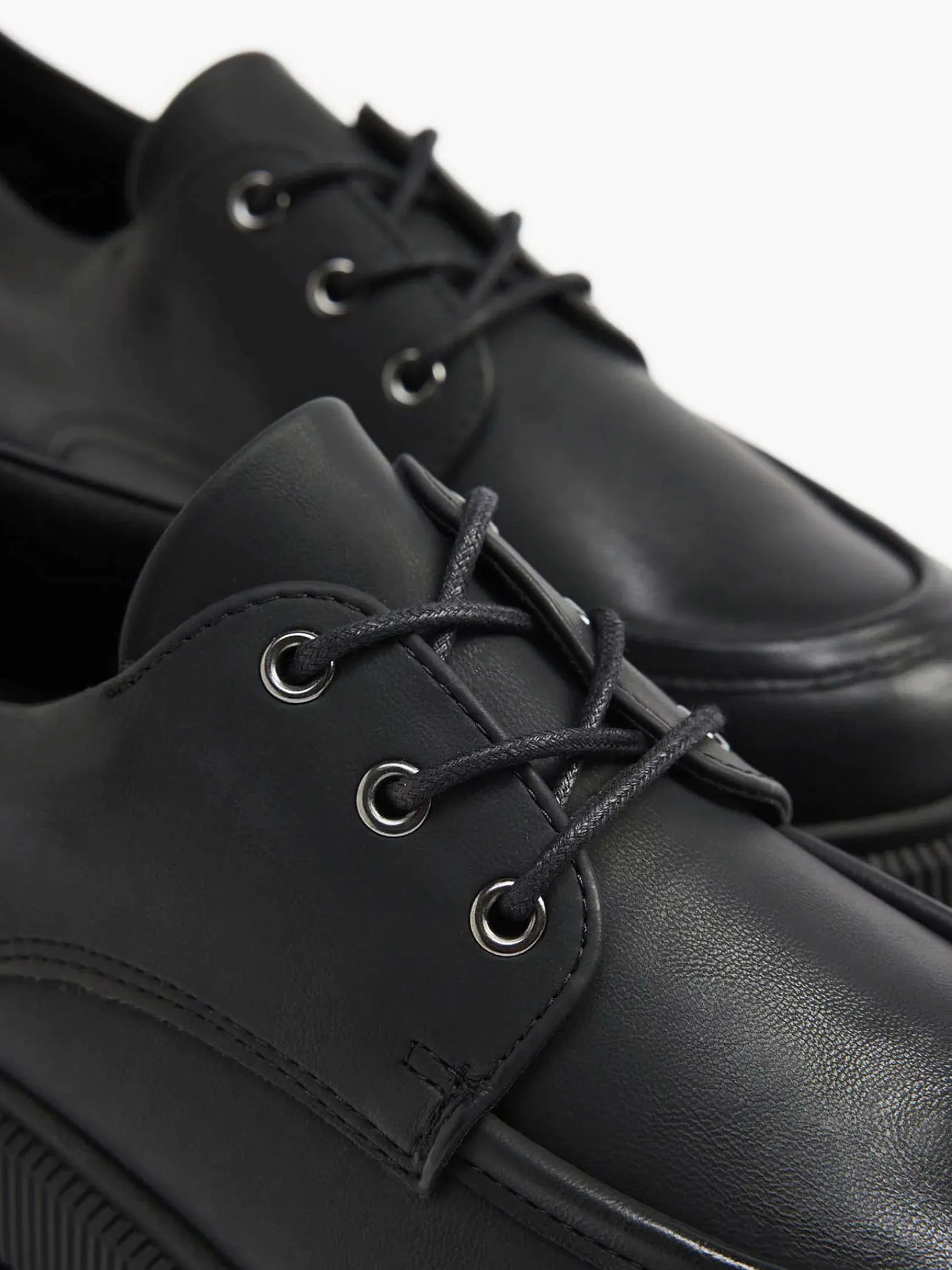 Oxmox Instappers-Zwarte Chunky Veterschoen
